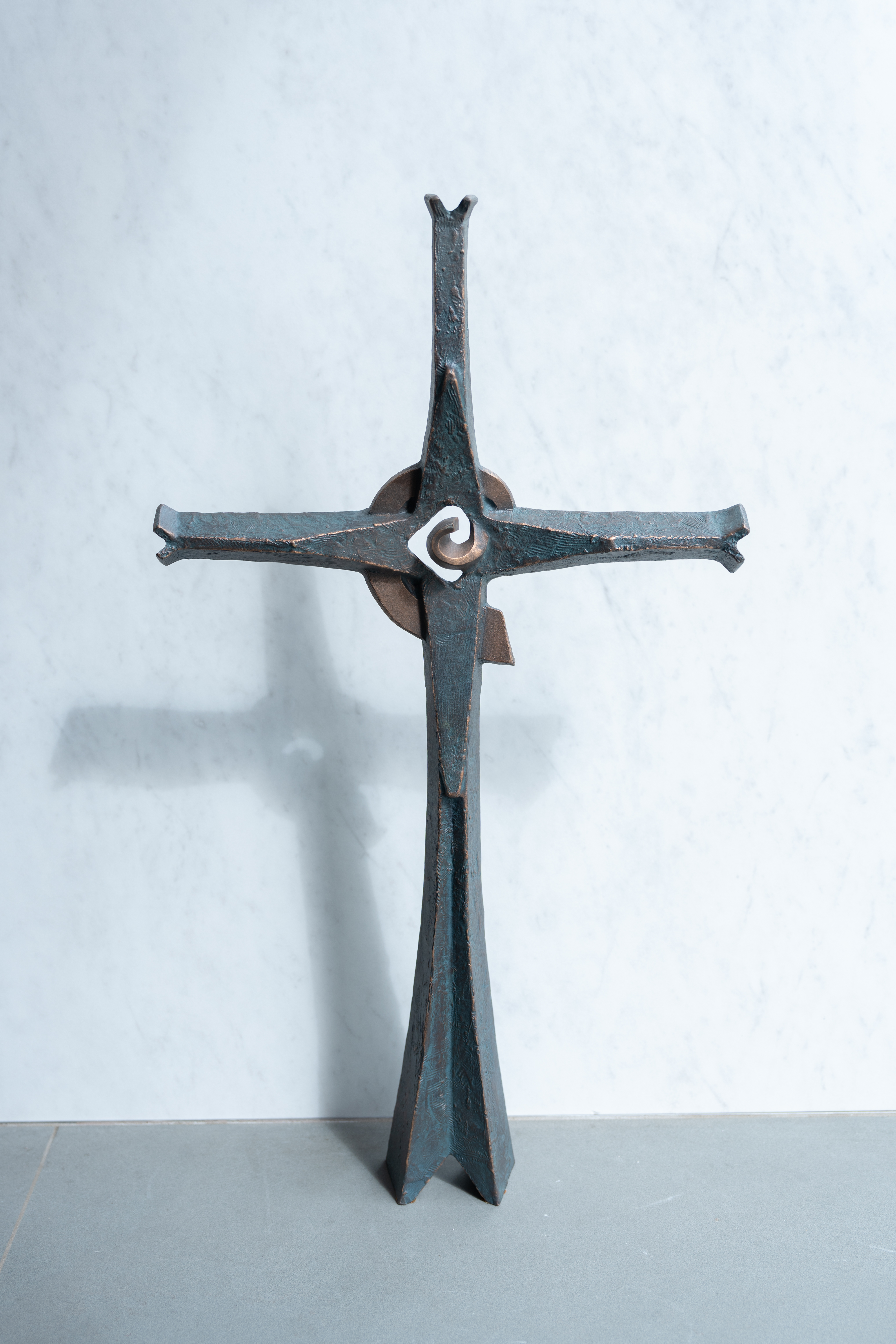 Kreuz mit Lebenslinie 80 cm Bronze