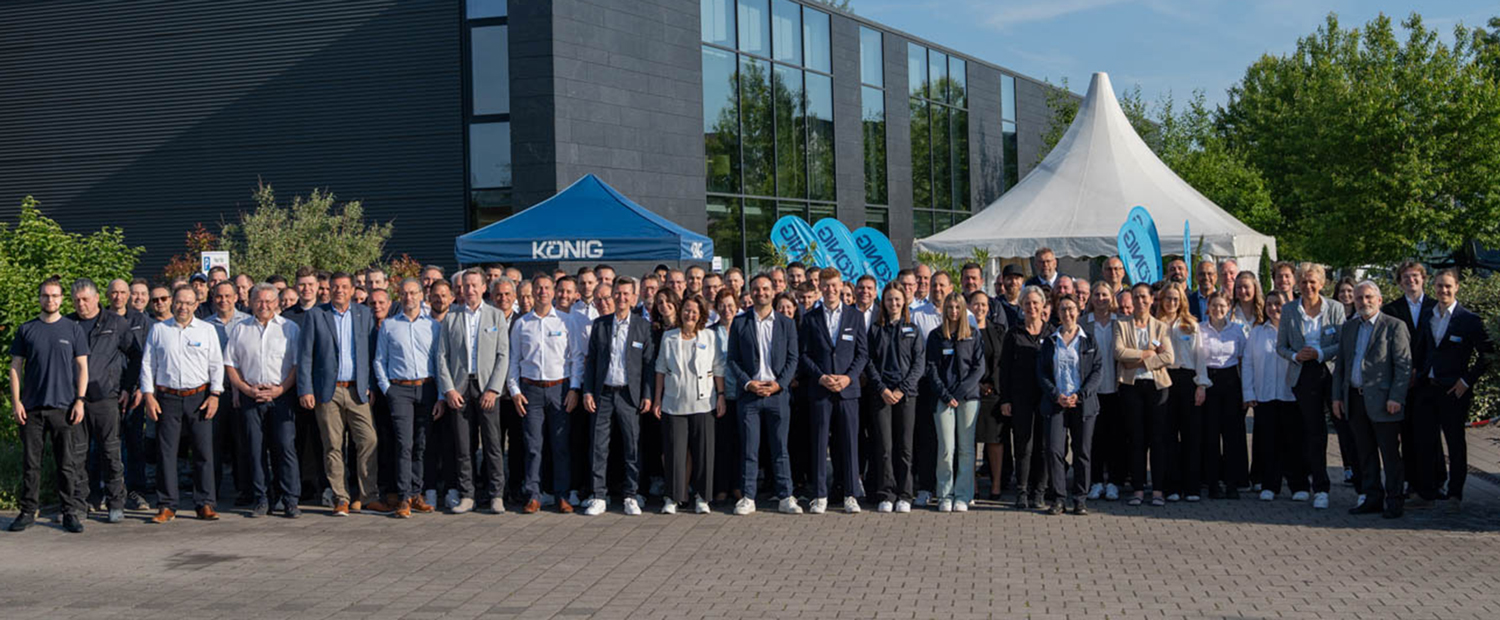 Fachtage 2025 Gruppenfoto Bild mit allen Mitarbeitern von den Fachtagen 2025