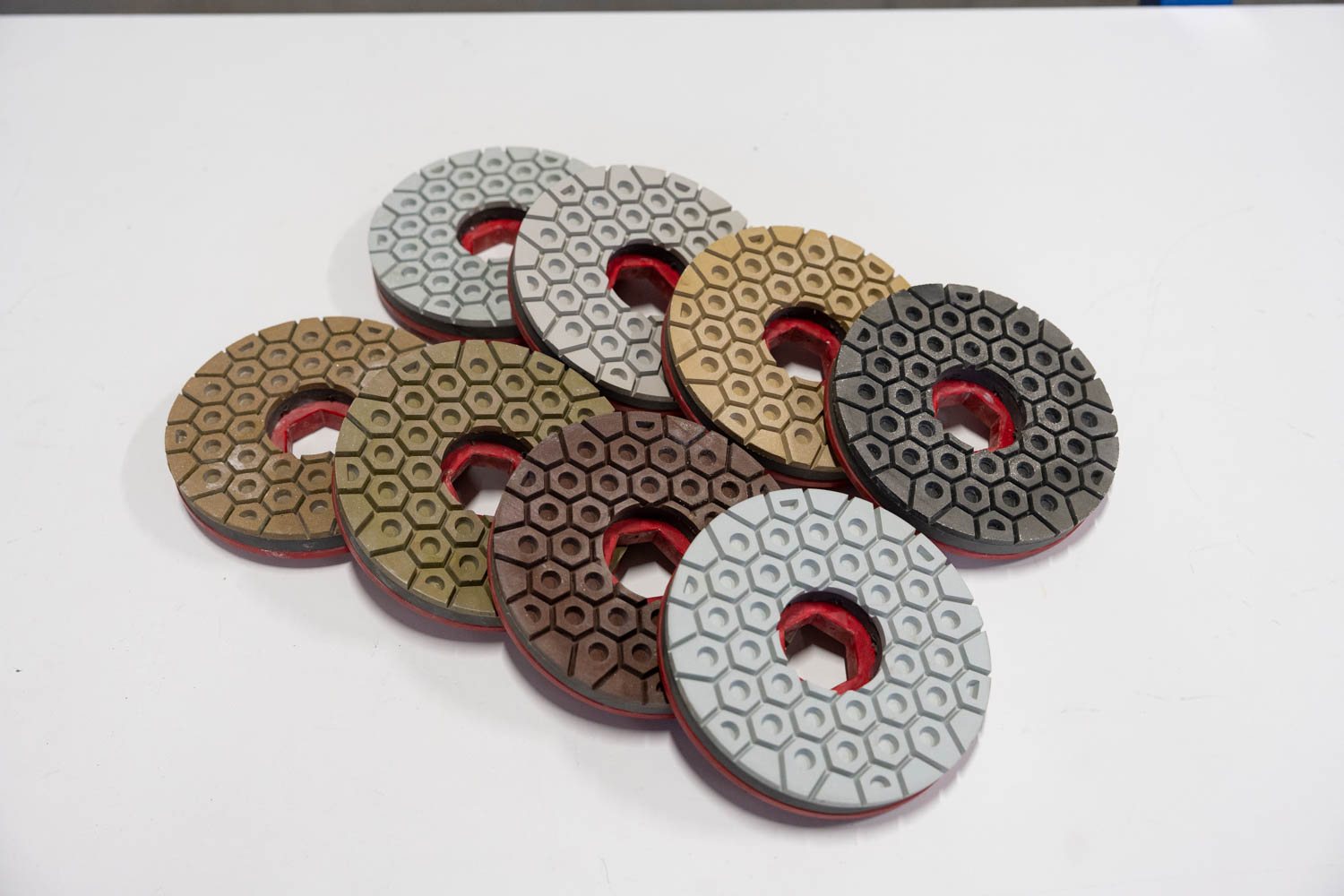 Set: Kantenschleifbelage ADR-EDGE ø 150 mm | Korn 50 - Polierer | SV (gebraucht) Set: Kantenschleifbelage ADR-EDGE ø 150 mm | Korn 50 - Polierer | SV (gebraucht)