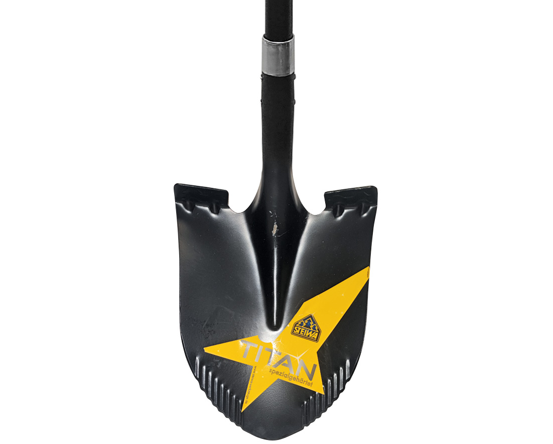 Spatenschaufel Titan wellenschliff mit Stiel Spatenschaufel Titan wellenschliff mit Stiel