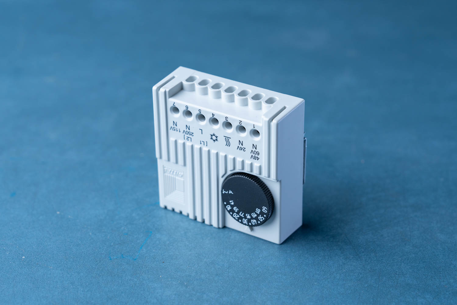 Temperaturregl. Rittal SK3110 Temperaturregl. Rittal SK3110