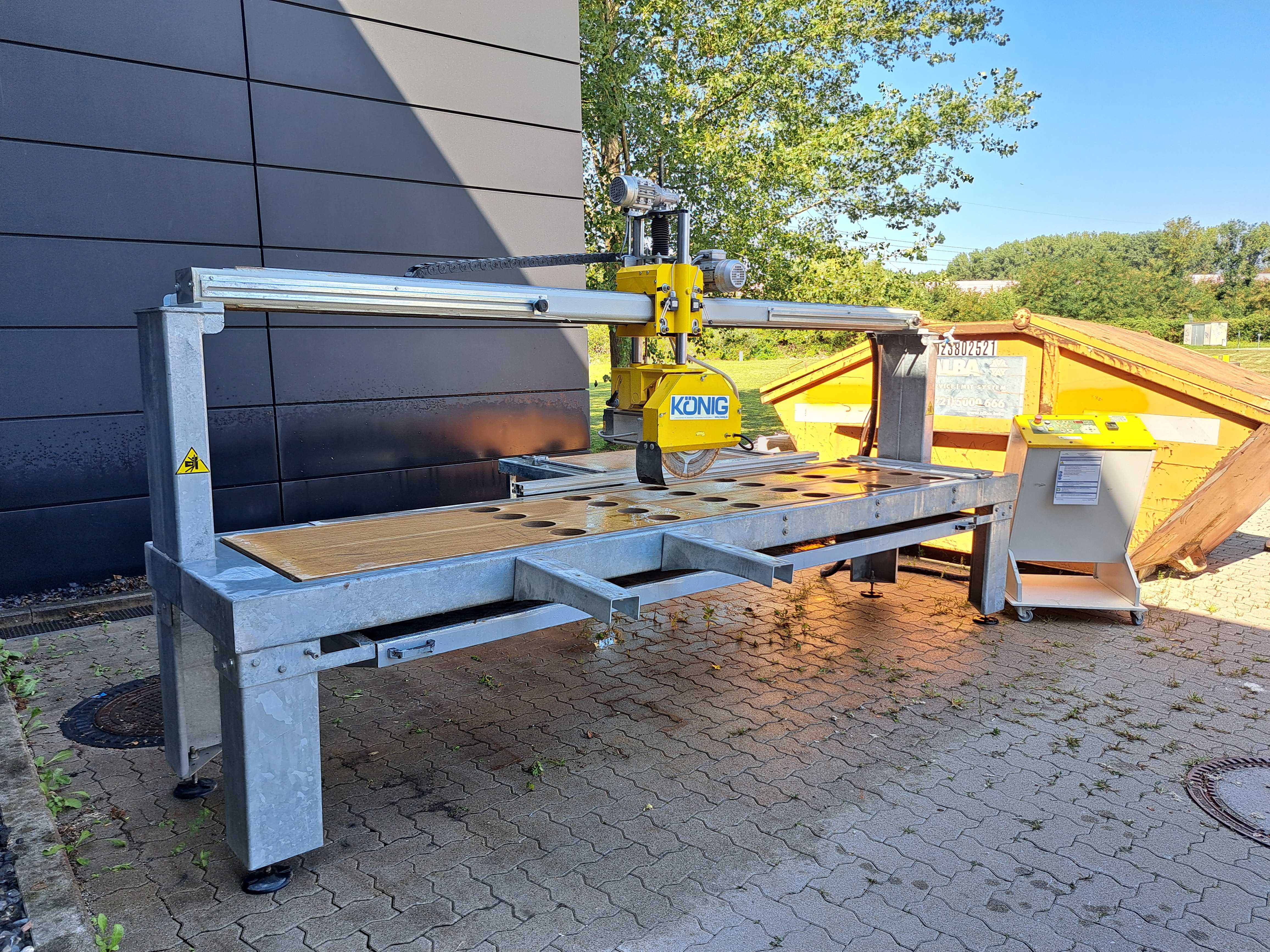 Kompaktsäge KÖNIG 3200 special (Vorführmaschine)