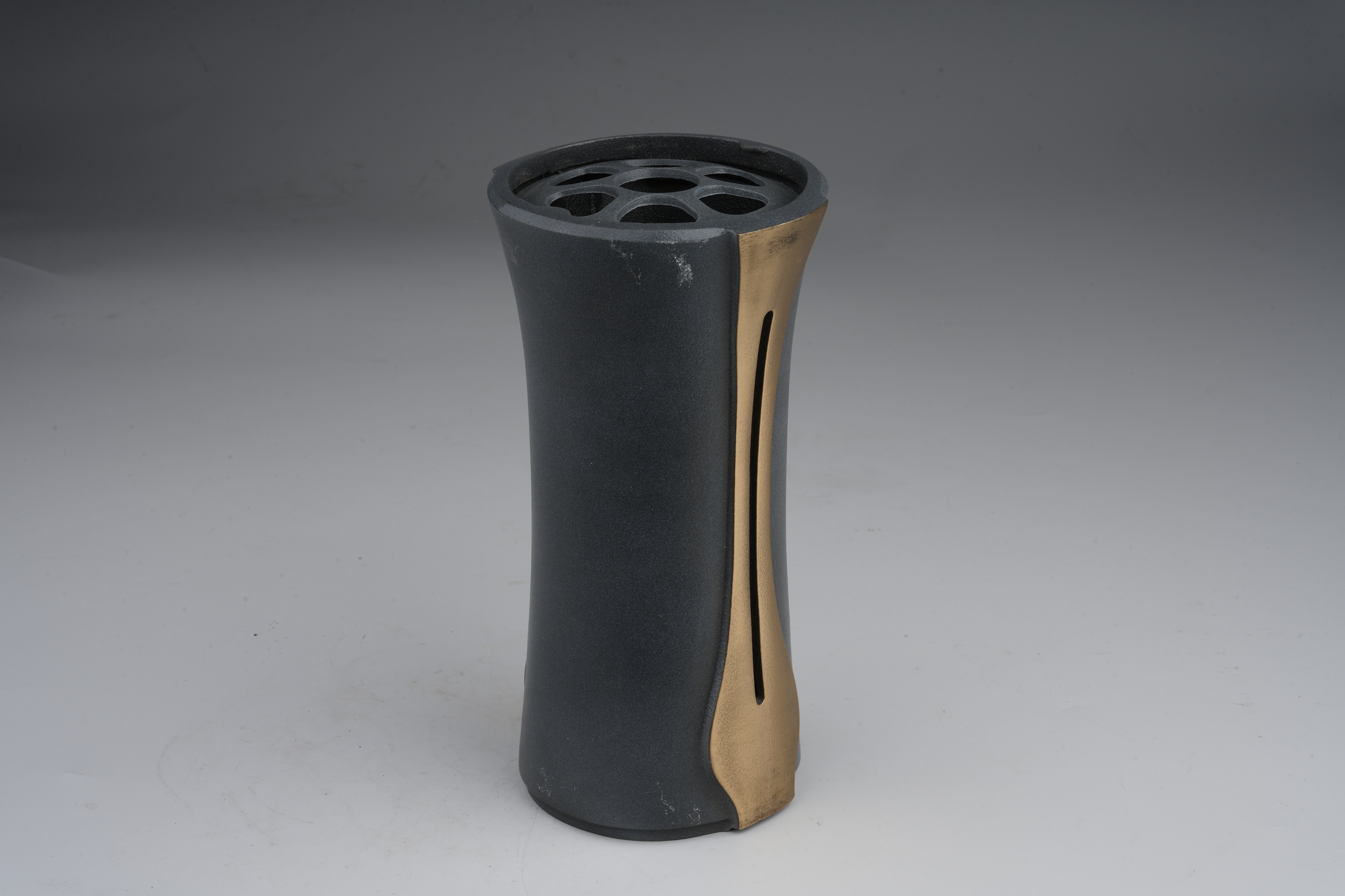 Vase | Aluminium | schiefergrau | 22 cm (gebraucht)